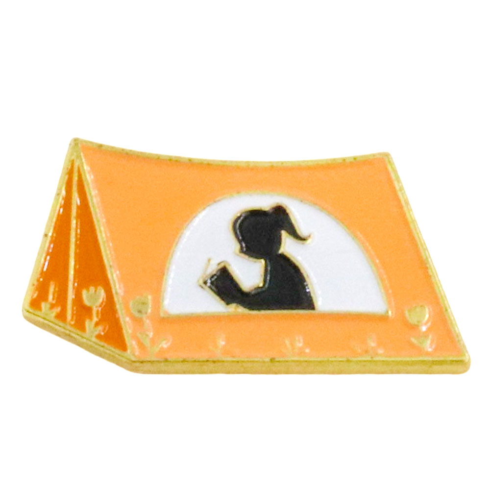 Yellow Tent and Girl Reading R - Outdoor Adventure Girls incelemesi ve fiyatı