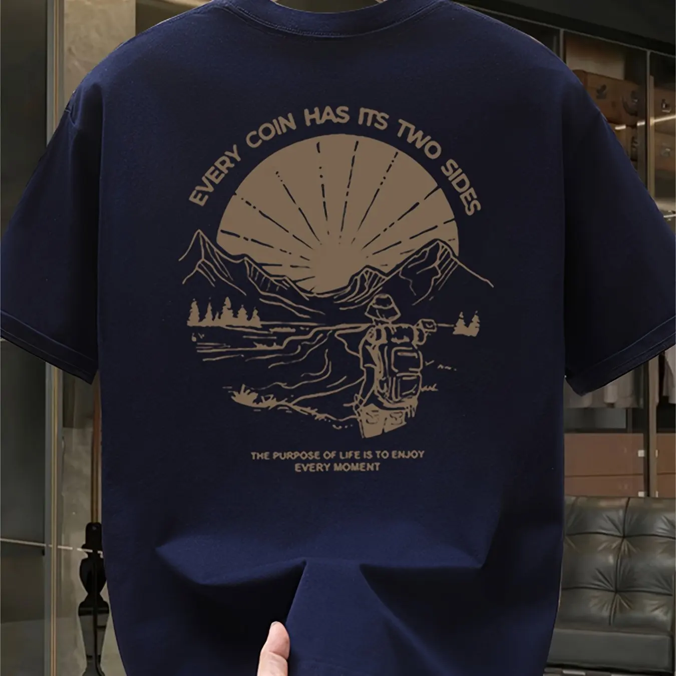 Vintage Mountain Hiking Graphi - Outdoor Adventure Quotes Short incelemesi ve fiyatı