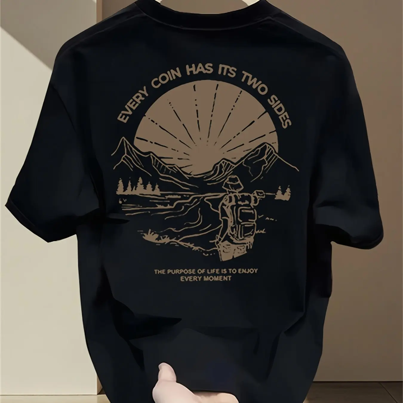 Vintage Mountain Hiking Graphi - Outdoor Adventure Quotes Short incelemesi ve fiyatı