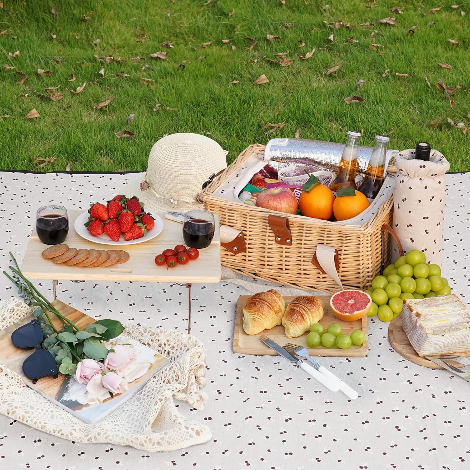 Wicker Picnic Basket for 2 wit - Outdoor Adventure Images incelemesi ve fiyatı
